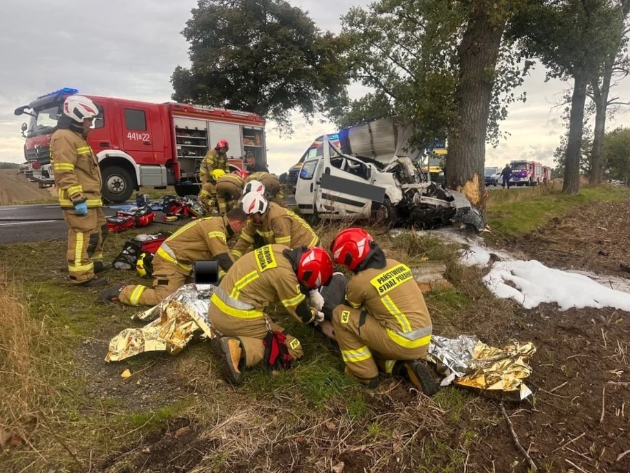 W wypadku rannych zostało pięć osób /Komenda Powiatowa Państwowej Straży Pożarnej w Jaworze /Państwowa Straż Pożarna