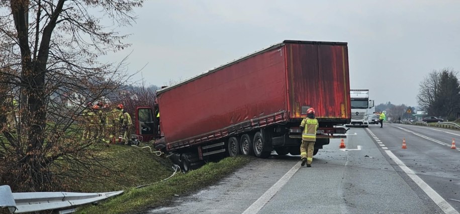 W wypadku uczestniczyła ciężarówka /Patrol998-Małopolska/Facebook /