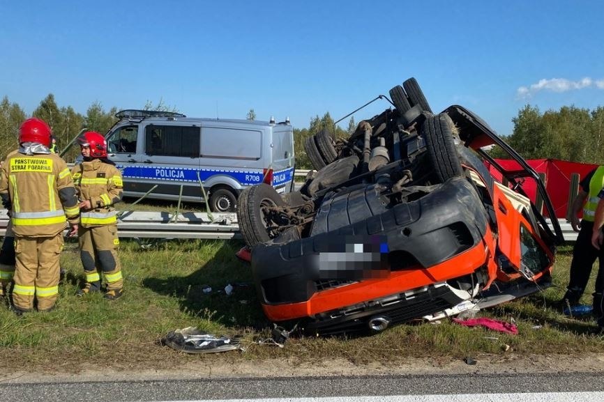 W wypadku zginęły dwie osoby /KW PSP w Rzeszowie /Państwowa Straż Pożarna