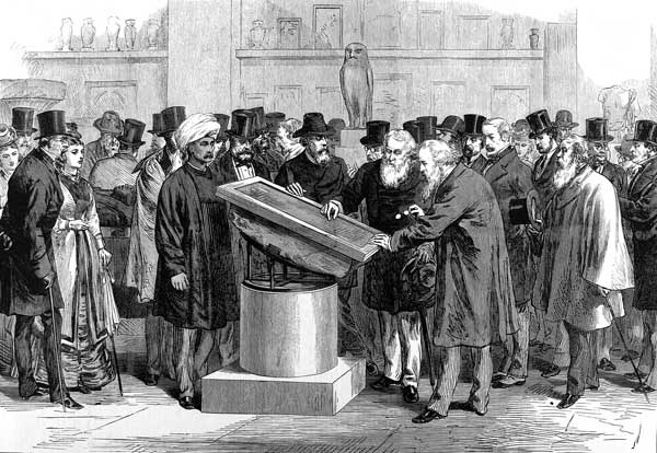 W XIX wieku archeolodzy z całego świata zjeżdżali się do Londynu, aby obejrzeć Kamień z Rosetty /Wikimedia