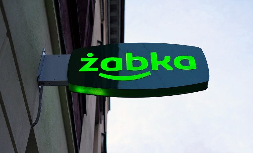 W Żabce zrobisz zakupy "na zeszyt"? Sieć odniosła się do rewelacji
