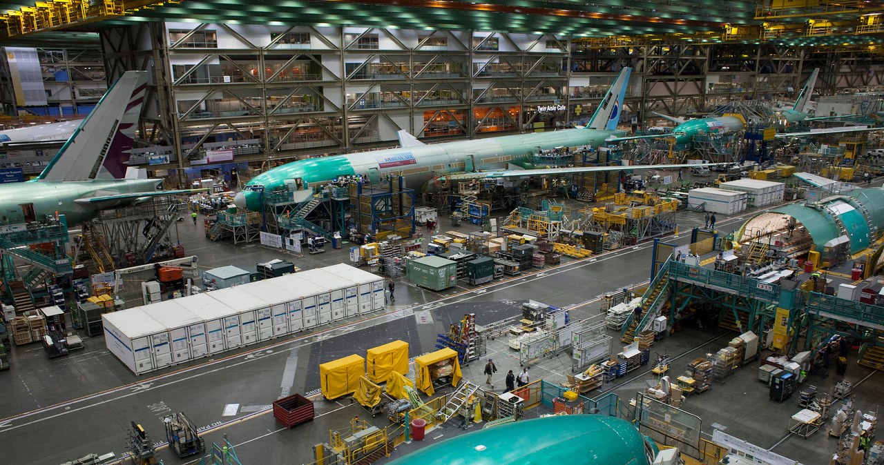 W zakładzie firmy w Everett prdukowane są m.in. samoloty Boeing 777 /David Ryder/Bloomberg /Getty Images