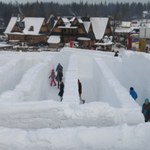 W Zakopanem otwarto największy na świecie śnieżny labirynt