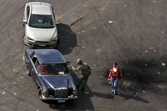 W zamieszkach w Egipcie zginęło już ponad 100 osób