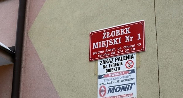 W żłobku miejskim numer 1 w Żarach w województwie Lubuskim dochodziło do dantejskich scen /Lech Muszyński /PAP