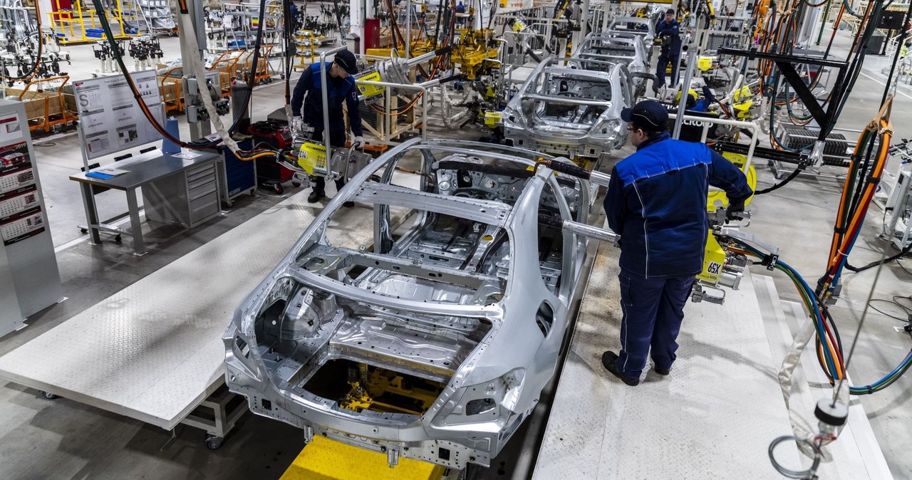 W znajdującej się pod Moskwą dawnej fabryce Mercedesa Rosjanie produkować będą chińskie samochody /zdjęcie ilustracyjne/ /materiały prasowe