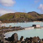 Wakacje: Islandia wymaga testów również od zaszczepionych
