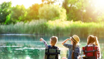 Wakacje jak ferie - w różnych terminach? Minister Czarnek zabrał głos 