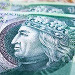 Wakacje kredytowe i przedłużona tarcza antyinflacyjna. Sejm uchwalił ustawę