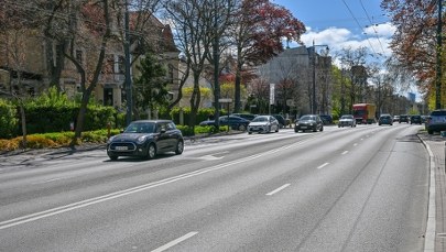 Wakacyjne utrudnienia w Sopocie. Remont Alei Niepodległości