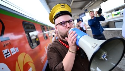 Wakacyjny pociąg RMF FM. W sobotę pojedzie z Warszawy do Nowego Sącza