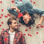 Walentynki 2022. Najpiękniejsze wierszyki – zaskocz swoją drugą połówkę 