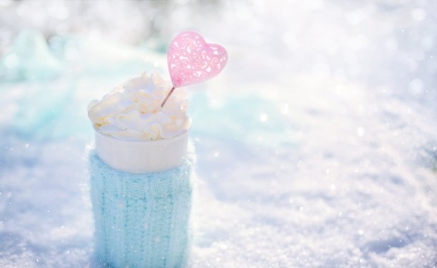 Walentynki bez banałów – jak wybierać prezenty, które naprawdę mają znaczenie