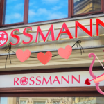 Walentynkowe detale z Rossmanna. Został tylko jeden dzień promocji