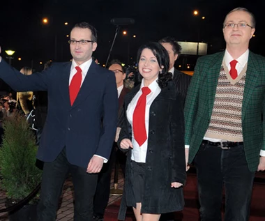 Walizki pełne wody