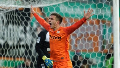 Walka o Ligę Mistrzów. Hat-trick Świerczoka w ciągu 8 minut!