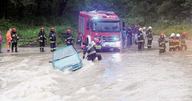 Walka o samochód / Fot: Tygodnik Podhalański /INTERIA.PL