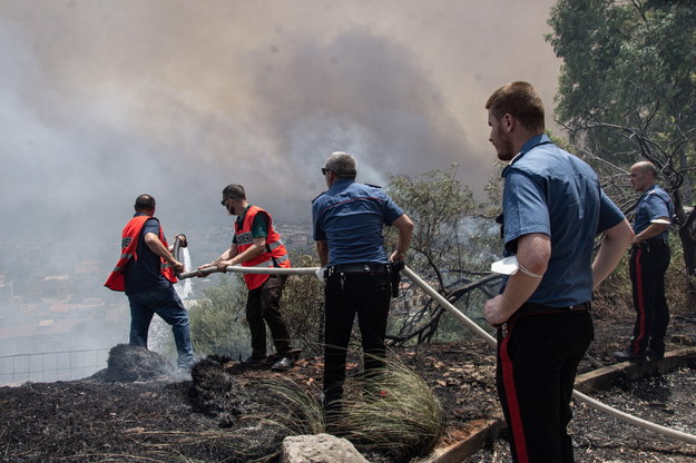 Walka z ogniem na Sycylii /Francesco Militello Mirto /PAP/EPA