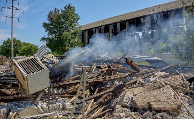 Walki wokół Lisiczańska. Miasto Sumy szykuje się do obrony [ZAPIS RELACJI]