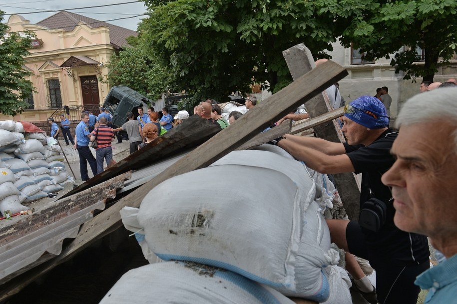 Walki z separatystami w Doniecku /VALENTINA SVISTUNOVA /PAP/EPA