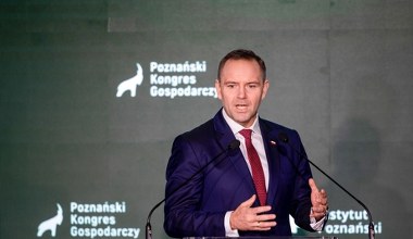 Waloryzacja emerytur na innych zasadach. Karol Nawrocki podpisał projekt ustawy