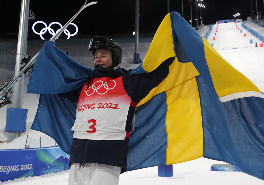 Walter Wallberg triumfuje /MAXIM SHIPENKOV    /PAP/EPA