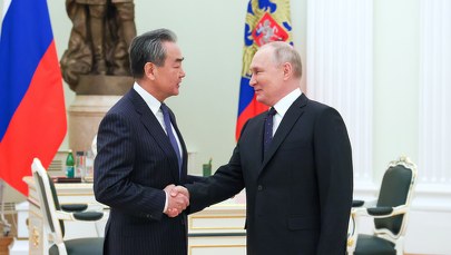 Wang Yi w Moskwie. Ta wizyta podważyła neutralność Pekinu