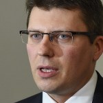 Warchoł: Badania nad przeszłością nie są w Polsce zagrożone