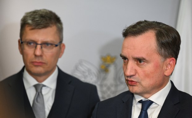 Warchoł o stanie zdrowia Ziobry. "Walczy dziś o życie"