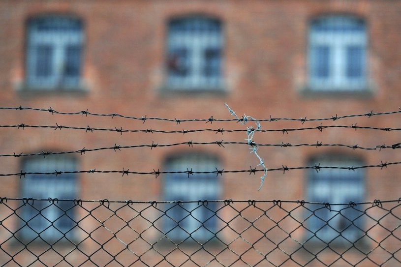 Wariatkowo - tak o polskim więzieniu z lat 80. mówi Andrzej Flügel /Łukasz Szełemej /East News