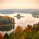 Warmia i Mazury: Na jeziorach mogą występować gęste mgły