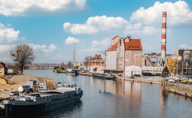 Warmińsko-mazurski sejmik przyjął stanowisko ws. portu w Elblągu