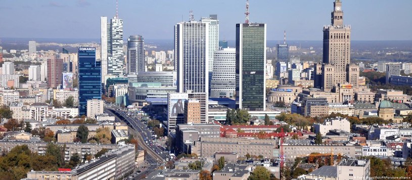 Warszawa, ale i inne miasta w Polsce przyciągają inwestorów z Niemiec /Pawel Brzeziński/PAP/picture-alliance /Deutsche Welle