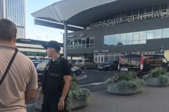 Warszawa: Ewakuacja Dworca Centralnego z powodu podejrzanego pakunku