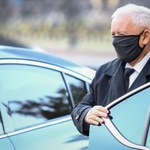 Warszawa: Kierowca Jarosława Kaczyńskiego złamał przepisy