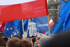 Warszawa: Manifestacja "Marsz dla Europy: Kocham Cię, Europo!"