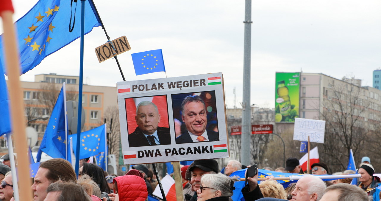 Warszawa: Manifestacja "Marsz dla Europy: Kocham Cię, Europo!"