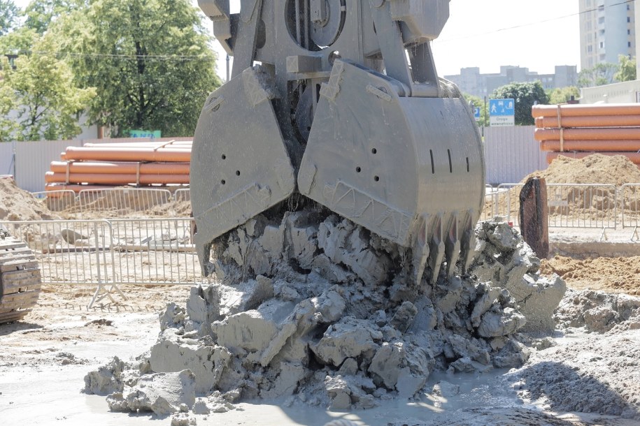 Warszawa: Mieszkańcy Bródna jeszcze kilkanaście godzin bez gazu /Wojciech Olkusnik /PAP