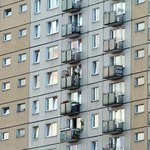 Warszawa: Od lipca nowe metody umarzania długów za mieszkania komunalne