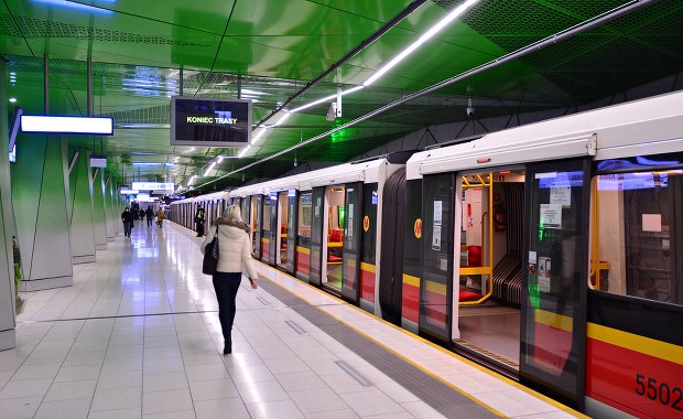 Warszawa: Od niedzieli zmiany w rozkładzie jazdy pociągów