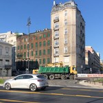 Warszawa: Plac Trzech Krzyży znów otwarty dla kierowców