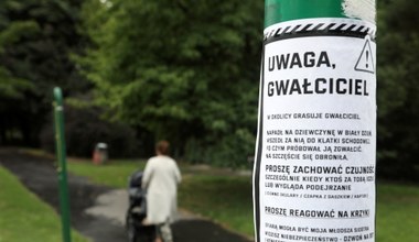 Warszawa: Plakaty informujące o grasującym gwałcicielu