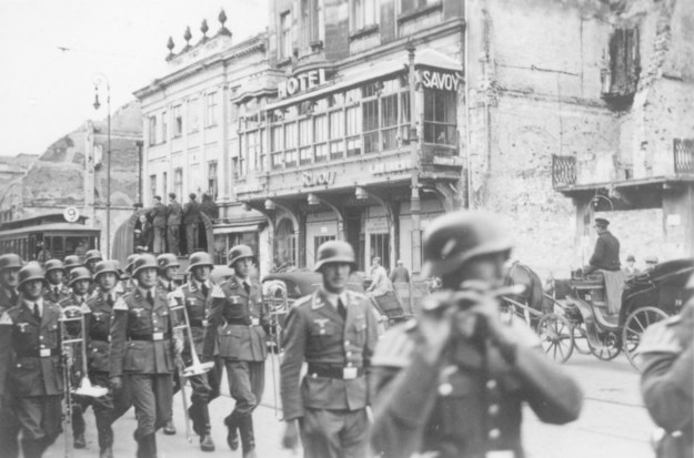 Warszawa po kapitulacji. Wkroczenie wojsk niemieckich, 1939 /Archiwum Marian Leśniewski /PAP