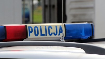 Warszawa: Policjanci pomogli kobiecie rodzącej w samochodzie