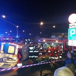 Warszawa: Poważny wypadek z udziałem karetki