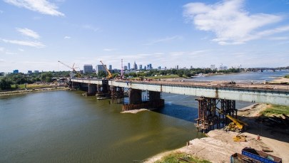Warszawa: Pożar Mostu Łazienkowskiego