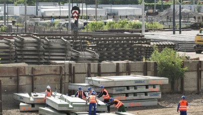 Warszawa: Remont na placu Zawiszy przedłużony. Wszystko przez pogodę