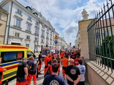 Warszawa. SOR Szpitala Solec bez obsady.