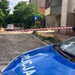 Warszawa: Strzelanina w kamienicy na Bródnie, nie żyje 43-latka