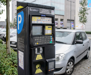 Warszawa to kolejne miasto, które uderza w kierowców